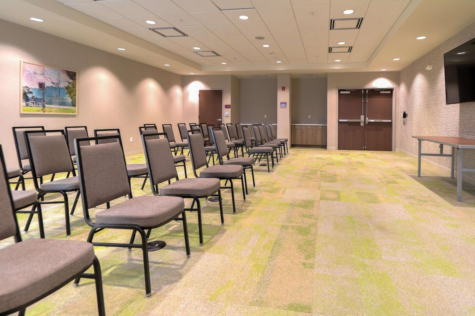 Home2 Suites By Hilton Alcoa Knoxville Airport Экстерьер фото
