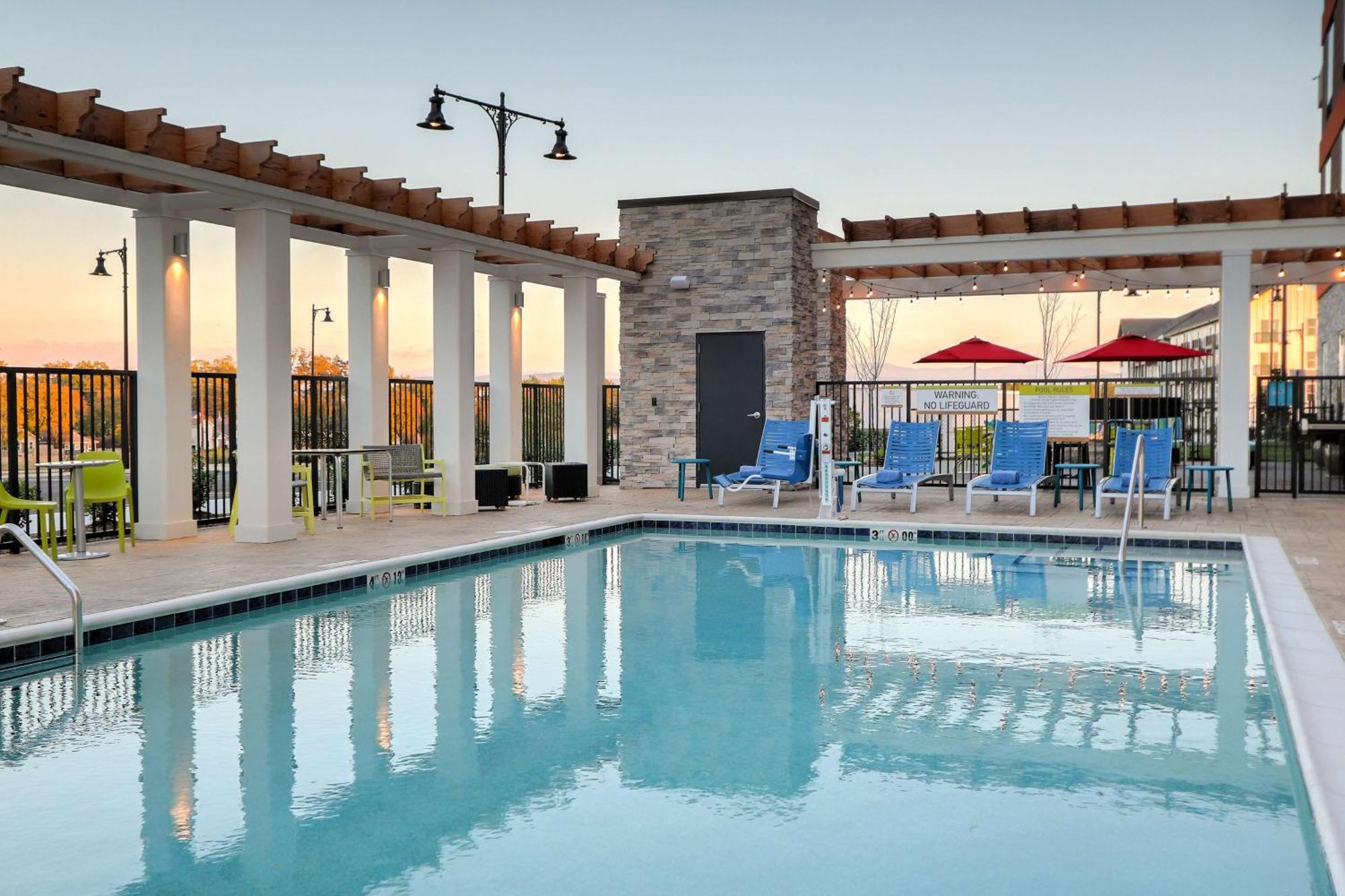 Home2 Suites By Hilton Alcoa Knoxville Airport Экстерьер фото